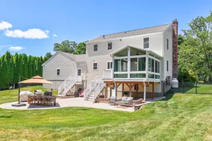 329 Pakachoag St, Auburn, MA 01501 - Photo 6