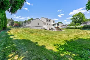 329 Pakachoag St, Auburn, MA 01501 - Photo 4