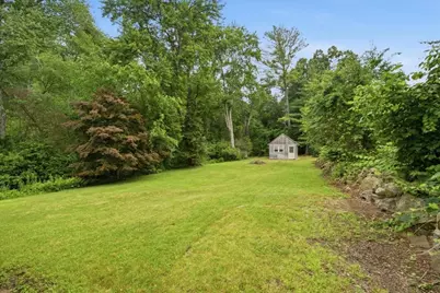 40 Maple St, Holliston, MA 01746 - Photo 22