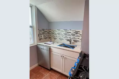 6 Windsor St #6, Worcester, MA 01605 - Photo 2