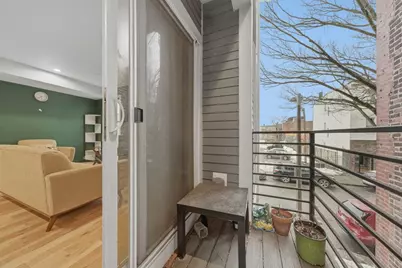 186 Paris St #1, Boston, MA 02128 - Photo 4