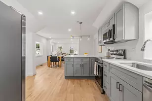 380 Salem St, Woburn, MA 01801 - Photo 2