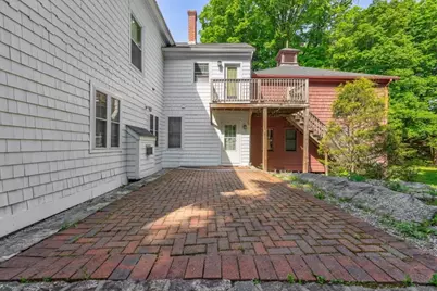 131 Elm St. #D, Millbury, MA 01527 - Photo 4