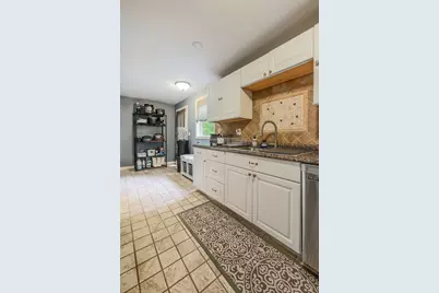 131 Elm St. #D, Millbury, MA 01527 - Photo 12