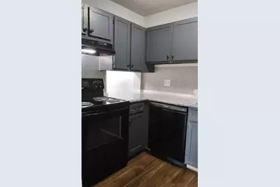 180 Fulton St #7, Fall River, MA 02720 - Photo 4