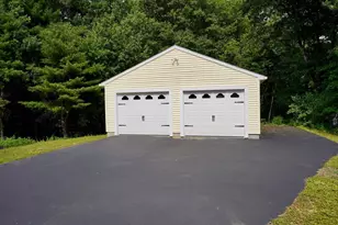 18 Brookside Dr, Douglas, MA 01516 - Photo 4