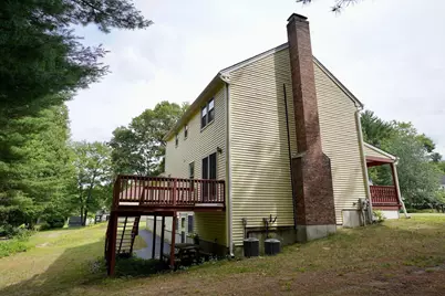 18 Brookside Dr, Douglas, MA 01516 - Photo 6