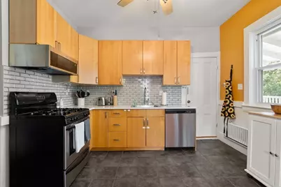 4295-4297 Washington St #4, Boston, MA 02131 - Photo 4