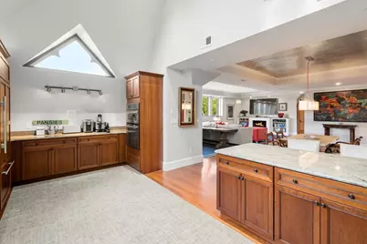 134 Mount Auburn St #7, Watertown, MA 02472 - Photo 8