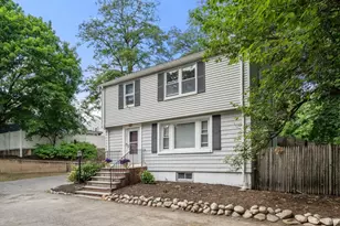 105 Pine Ridge Rd, Medford, MA 02155 - Photo 2