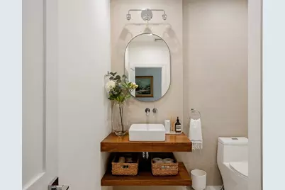 39 Cottage St #2, Boston, MA 02128 - Photo 10