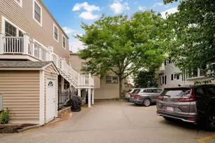 39 Cottage St, Boston, MA 02128 - Photo 22