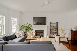 39 Cottage St, Boston, MA 02128 - Photo 2