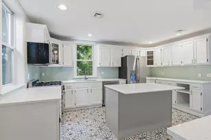 20 Ocean Ave, Marblehead, MA 01945 - Photo 10