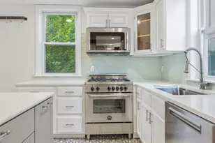 20 Ocean Ave, Marblehead, MA 01945 - Photo 10