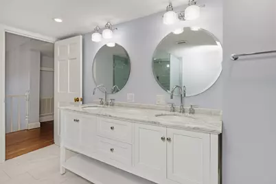 20 Ocean Ave #4, Marblehead, MA 01945 - Photo 24