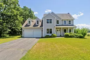26 Laro Rd, Southwick, MA 01077 - Photo 1