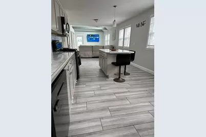 36 Lexington Avenue, Boston, MA 02136 - Photo 4