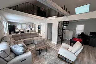 36 Lexington Ave, Boston, MA 02136 - Photo 6