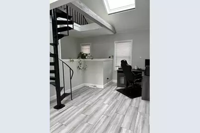 36 Lexington Avenue, Boston, MA 02136 - Photo 10