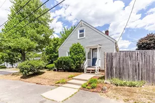 40 Sycamore St, Brockton, MA 02301 - Photo 34