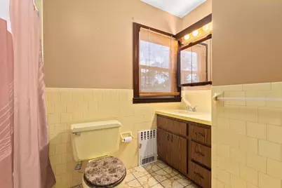 40 Sycamore St, Brockton, MA 02301 - Photo 14