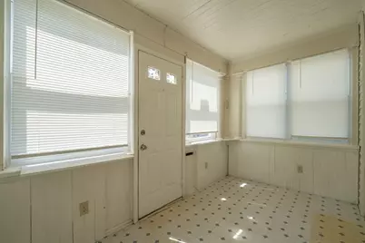 46 Park St, New Bedford, MA 02740 - Photo 16