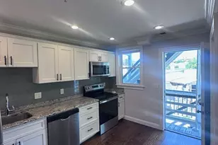 39 W Walnut Park, Boston, MA 02119 - Photo 2