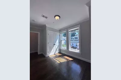 39 W Walnut Park #3, Boston, MA 02119 - Photo 4