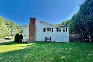 60 Carousel Dr, Millbury, MA 01527 - Photo 28