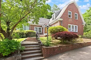 35 Arden Rd, Watertown, MA 02472 - Photo 2