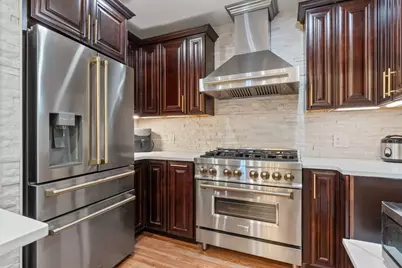 21 Parker St, Boston, MA 02129 - Photo 4