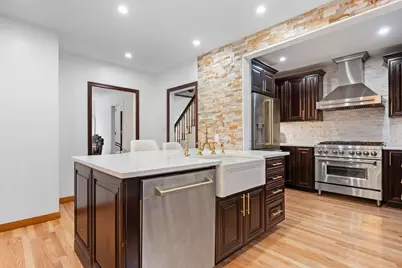 21 Parker St, Boston, MA 02129 - Photo 2