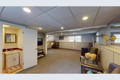 276 Newport Ave, Attleboro, MA 02703 - Photo 26