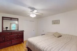 276 Newport Ave, Attleboro, MA 02703 - Photo 20