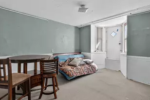 404 E 7th St, Boston, MA 02127 - Photo 14
