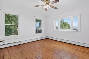 404 E 7th St, Boston, MA 02127 - Photo 12