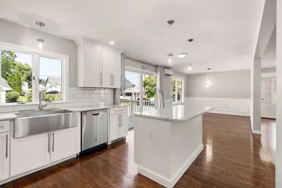 38 Overlook Rd, Waltham, MA 02451 - Photo 2