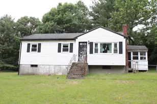 46 Phillip Dr, Bellingham, MA 02019 - Photo 1
