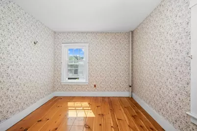 4 Elm Street, Oxford, MA 01540 - Photo 30