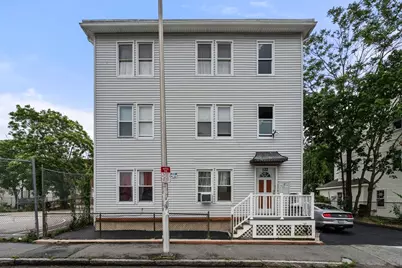 122 Piedmont St, Worcester, MA 01609 - Photo 2