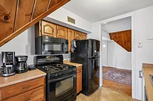 325 Mammoth Rd, Lowell, MA 01854 - Photo 12