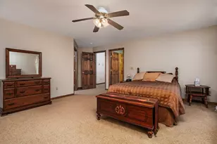 29 Morningside St, Leominster, MA 01453 - Photo 8