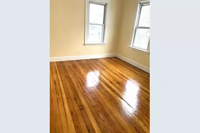 25 Crowell St, Boston, MA 02124 - Photo 4
