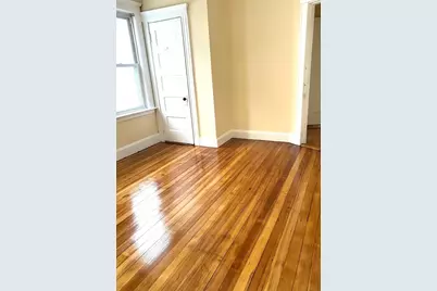 25 Crowell St, Boston, MA 02124 - Photo 4
