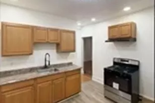 25 Crowell St, Boston, MA 02124 - Photo 2