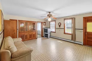 77 W Main St, Dudley, MA 01571 - Photo 30