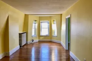 135 Galen St, Watertown, MA 02472 - Photo 4