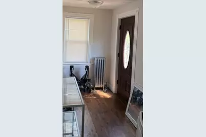 27 Barnum St, Taunton, MA 02790 - Photo 2