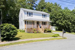 16 Marie Dr, Middleborough, MA 02346 - Photo 2
